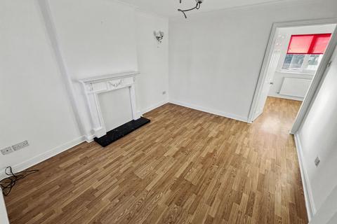 2 bedroom end of terrace house for sale, Hollins Mews, Unsworth, BL9