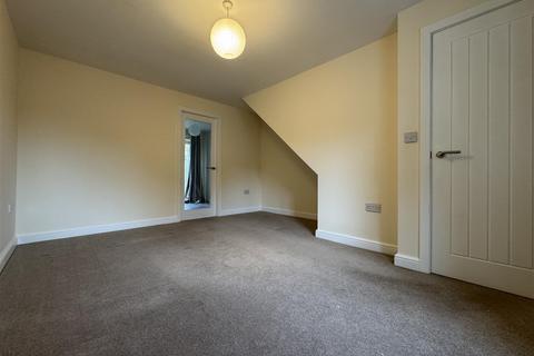 2 bedroom terraced house to rent, Perseverance Place, Holmfirth HD9