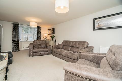 5 bedroom detached house for sale, Hinds Meadow, Lidlington, MK43