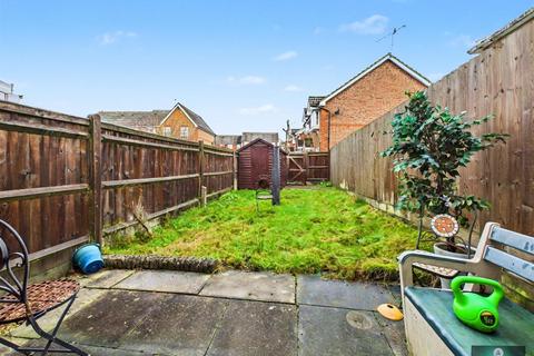2 bedroom terraced house for sale, Bolton Road, Crawley RH10