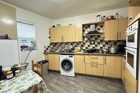 undefined, New Queen Street, Scarborough, YO12