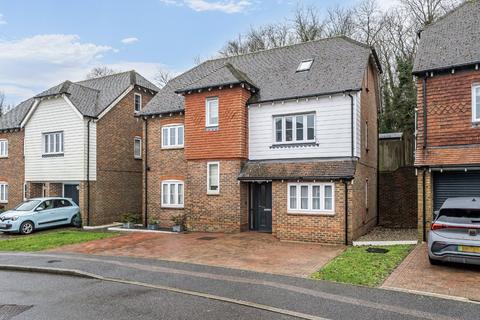 Green Fields Lane, Ashford, Kent, TN23