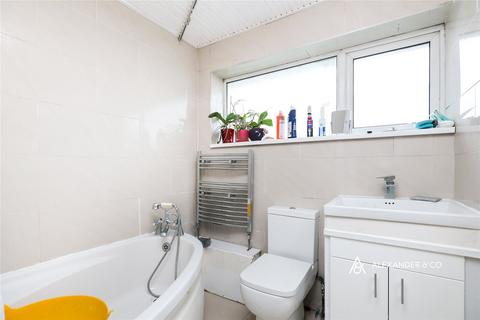 3 bedroom bungalow to rent, White Hill, Chesham, Buckinghamshire, HP5