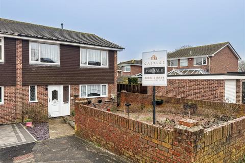 4 bedroom end of terrace house for sale, Jute Close, Portchester