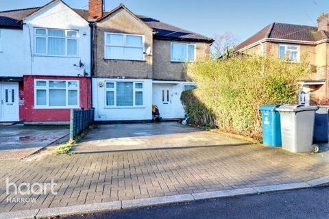 undefined, Ivy Close, Harrow