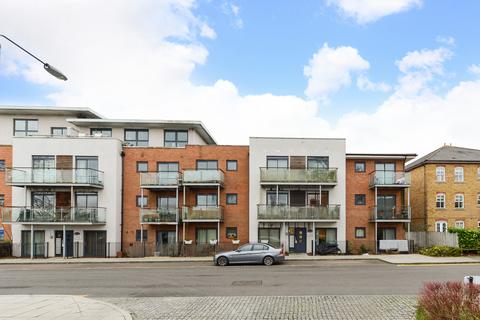 1 bedroom apartment to rent, Highfield Close, Hither Green, London, SE13