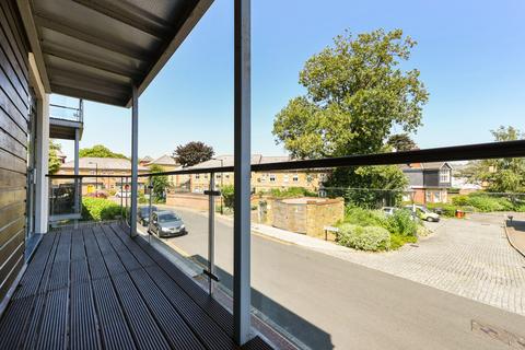 1 bedroom apartment to rent, Highfield Close, Hither Green, London, SE13