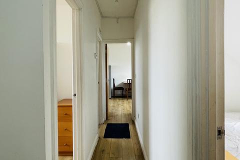 undefined, a Alberton Road, Bristol BS16