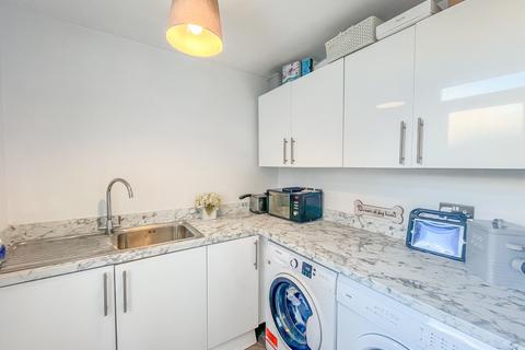 3 bedroom terraced house for sale, Tan Dderwen, Llangattock, NP8