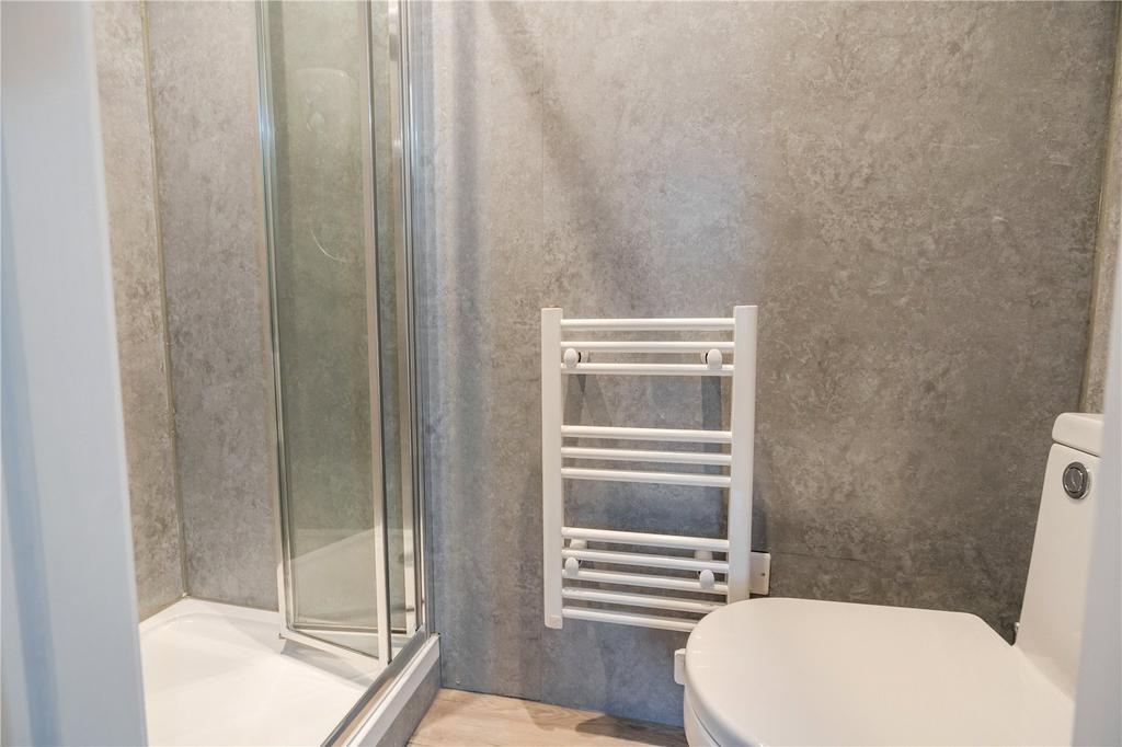 En-Suite 1