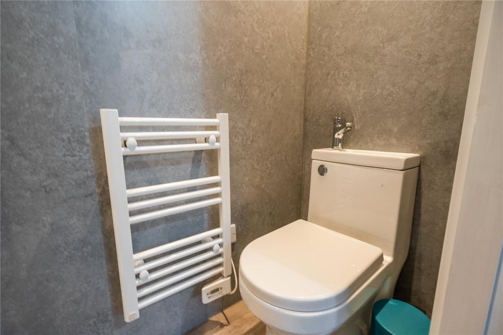 Gf Wc
