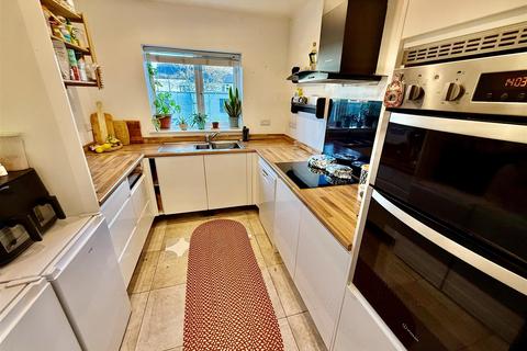 3 bedroom semi-detached house for sale, Llwyn Road, Oswestry
