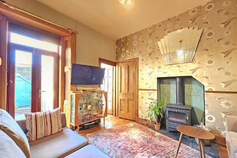 2 bedroom ground floor flat for sale, Ryehill Avenue, Edinburgh EH6