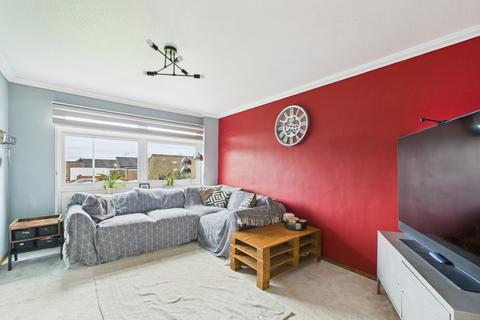 3 bedroom end of terrace house for sale, Rowley Furrows, Linslade, LU7