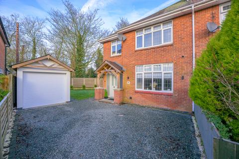 3 bedroom semi-detached house for sale, Laythorpe Avenue, Skegness PE25