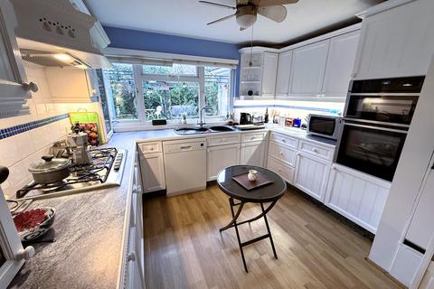 undefined, Fairlawn, Liden, Swindon, SN3