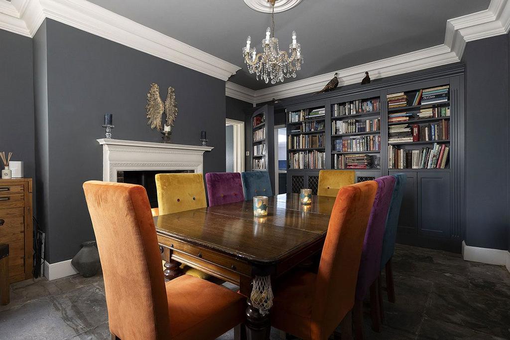 Dinnig Room