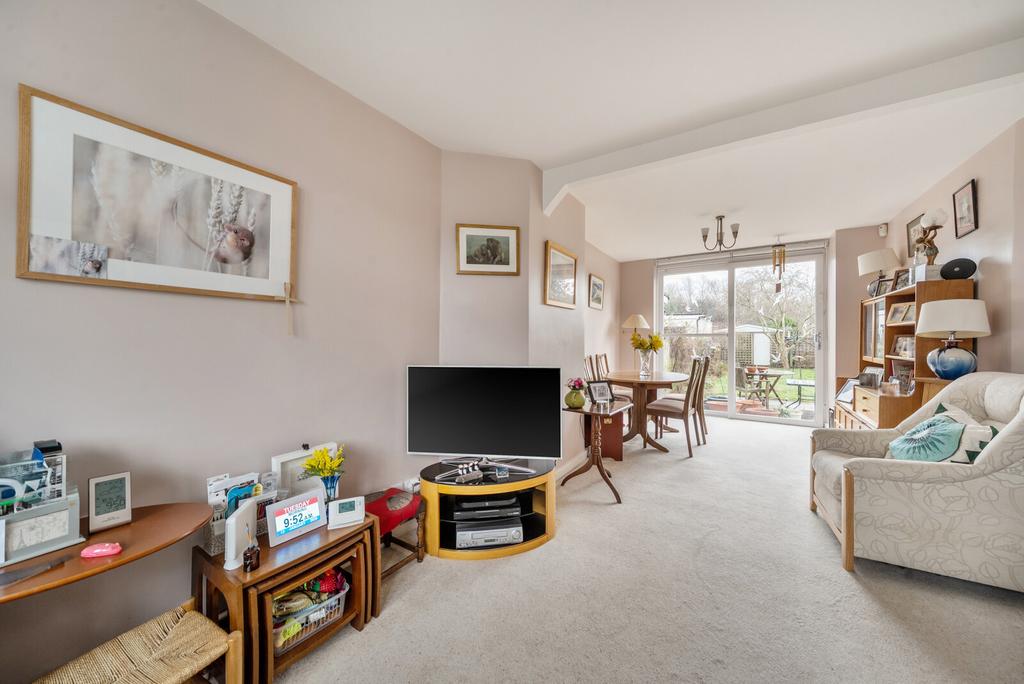 Sitting/Dining Room