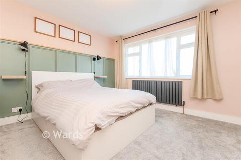 2 bedroom end of terrace house for sale, Trelawn Crescent, Lords Wood, Chatham, Kent