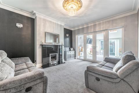 3 bedroom semi-detached house for sale, Milvain Avenue, Newcastle Upon Tyne NE4