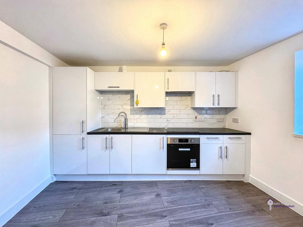 Cox Lane Southampton One Bedroom Flat