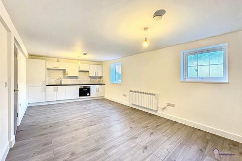 1 bedroom flat to rent, Cox's Lane, Southampton, SO19