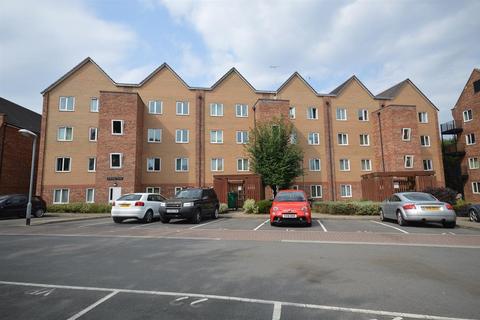 2 bedroom flat to rent, Brindley House, Tapton Lock Hill, Chesterfield, S41 7GG