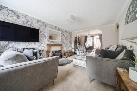 undefined, Sullivan Close, Shefford, SG17