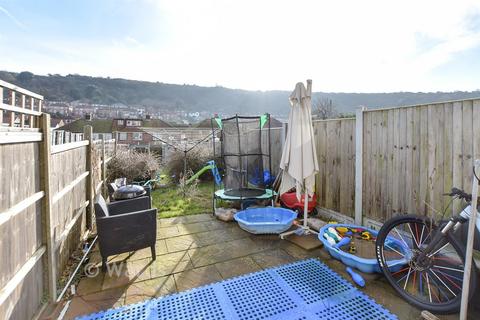 3 bedroom terraced house for sale, Folkestone Road, Dover, Kent