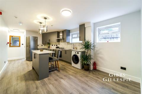 undefined, Windmill Road, Brentford, TW8