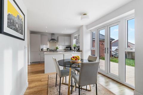 4 bedroom detached house for sale, Kipling Road, Ledbury, Herefordshire, HR8