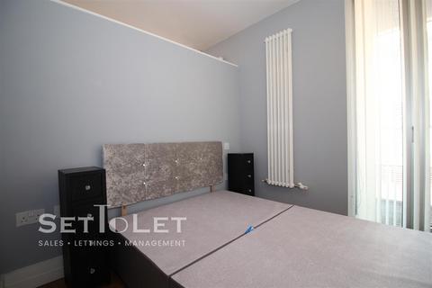 Studio to rent, The Quad, Highcross, Leicester