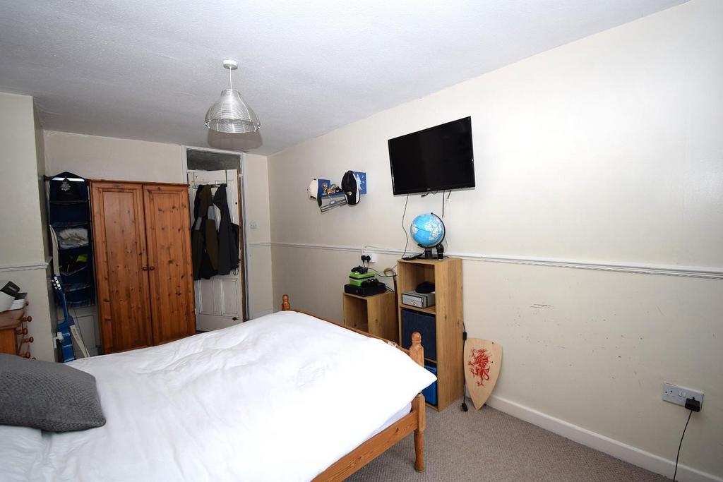 Bed1x2.JPG