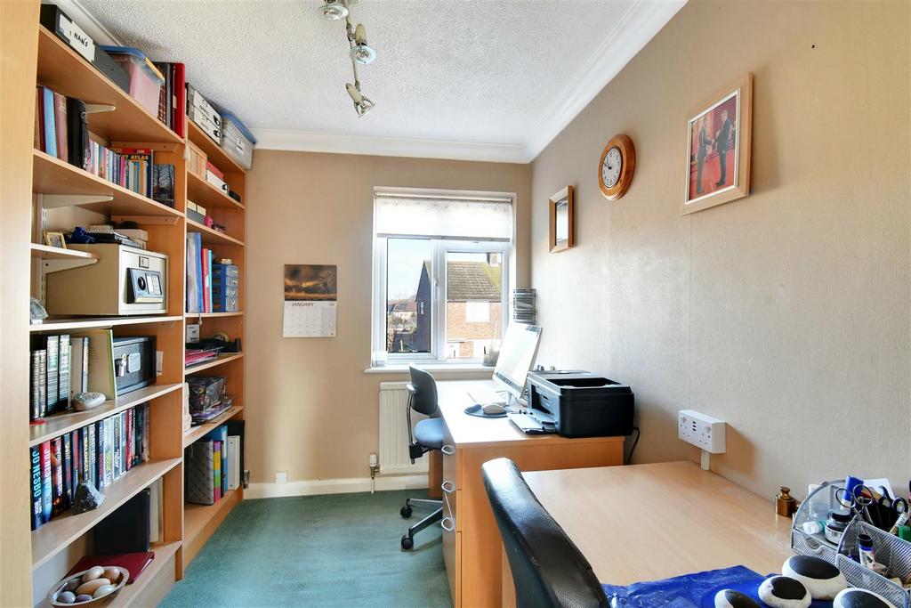 Bedroom 3.jpg