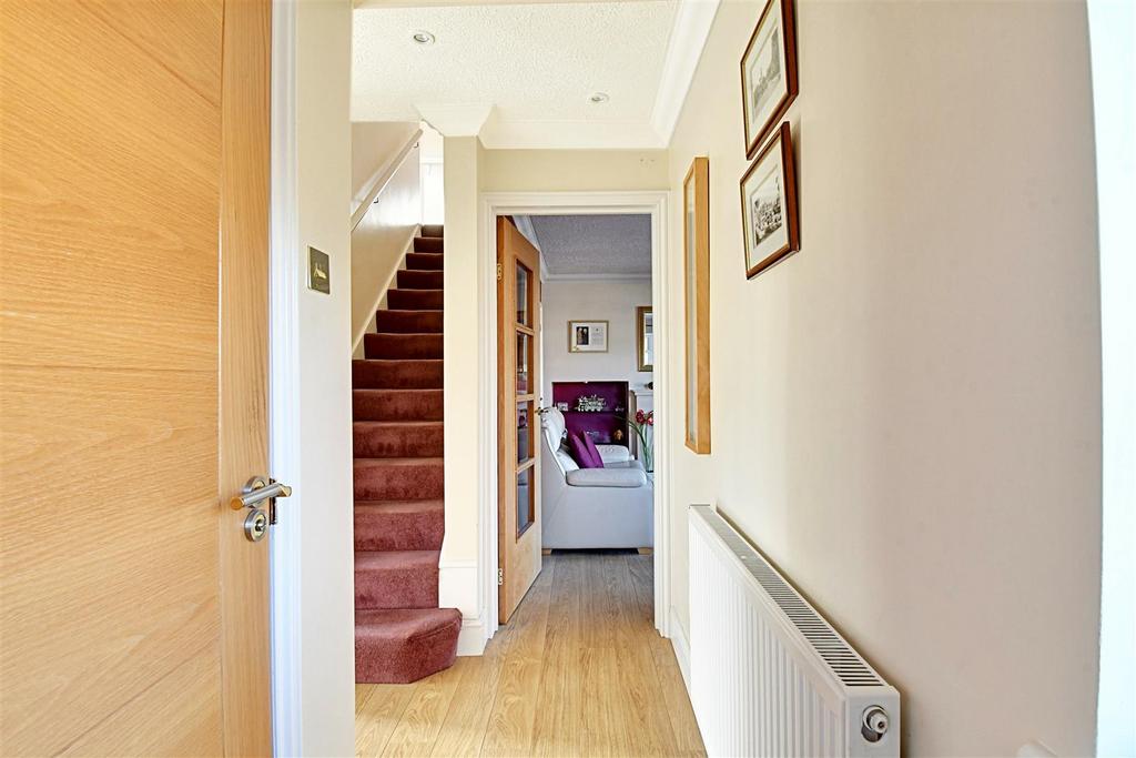 Hall 2.jpg