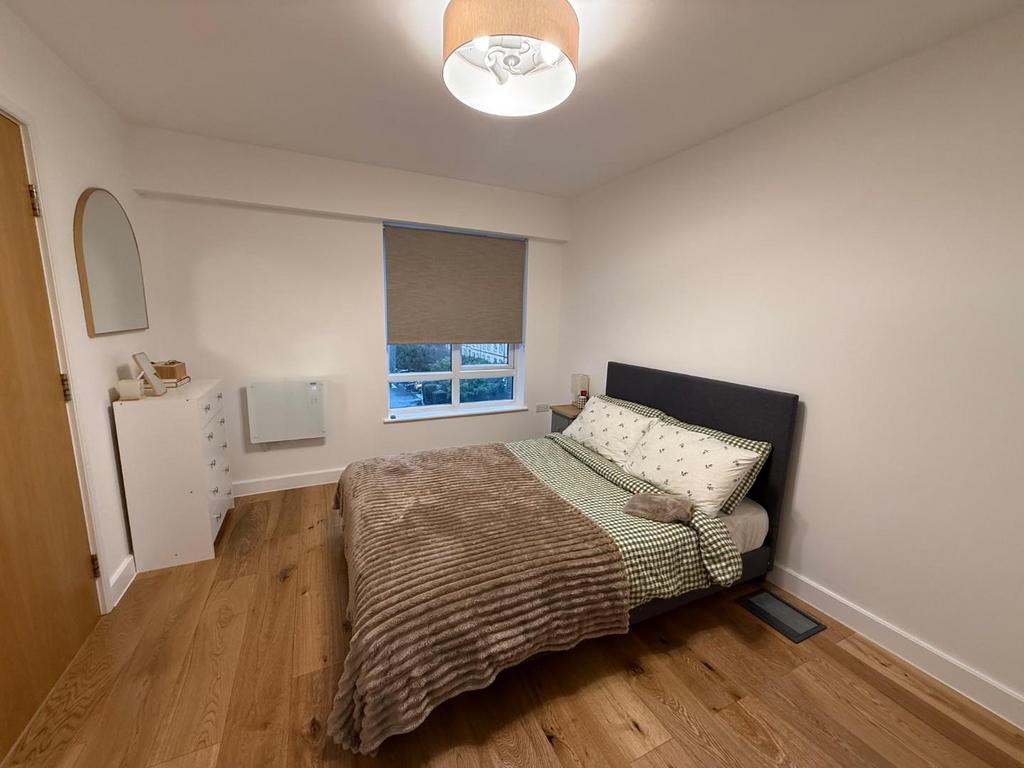 Bedroom 1.jpeg