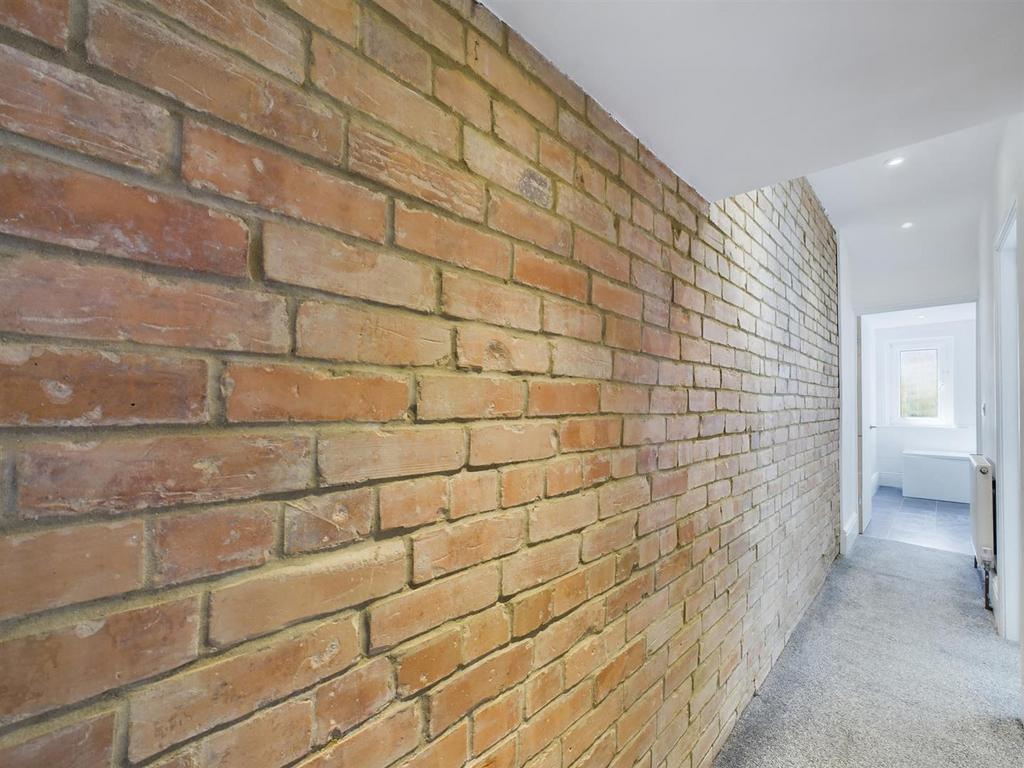 Hallway.jpg