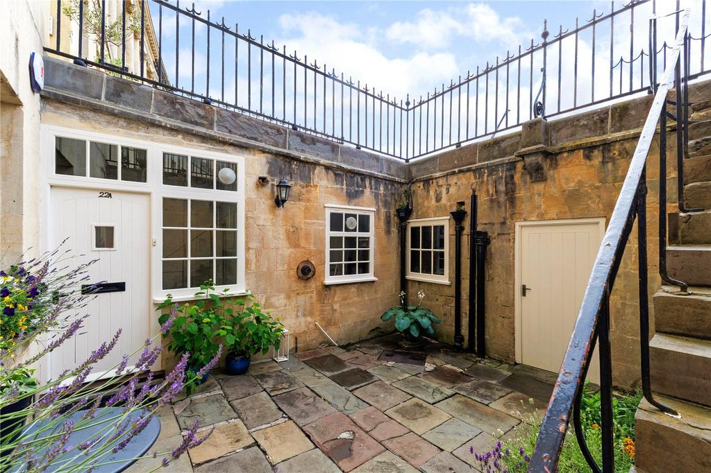 Courtyard Garden
