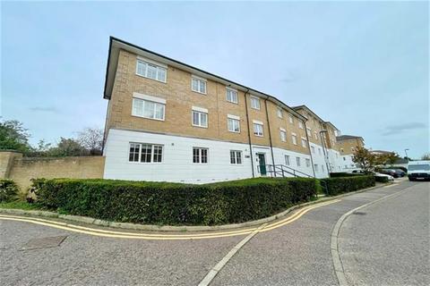 2 bedroom ground floor flat to rent, The Yard, Braintree, CM7