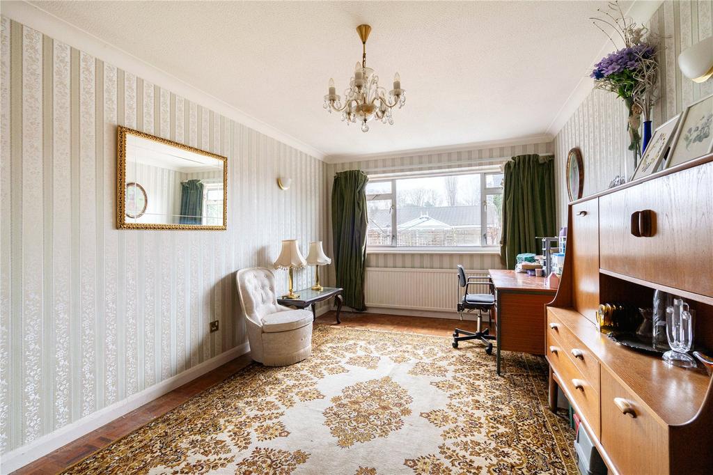 Bedroom/Study