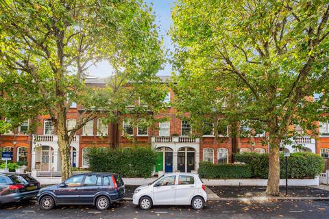 2 bedroom flat for sale, Prince of Wales Drive, London, SW11