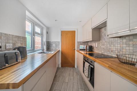 2 bedroom end of terrace house to rent, Crescent Road,  East Oxford,  OX4