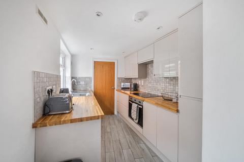 2 bedroom end of terrace house to rent, Crescent Road,  East Oxford,  OX4