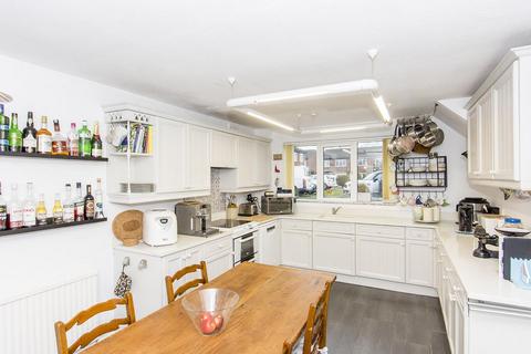 4 bedroom detached house for sale, Palmerston Close, Kibworth Beauchamp, Leicester