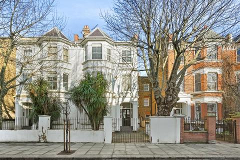 undefined, St. Quintin Avenue, London, W10