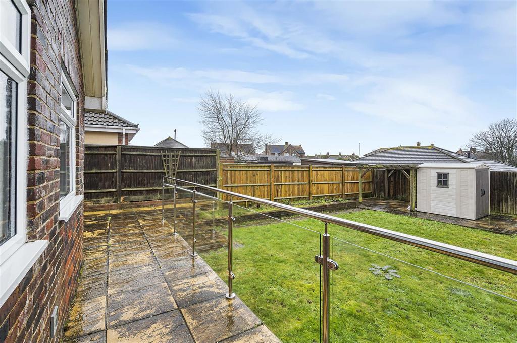 West Facing Rear Garden