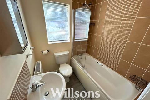 2 bedroom bungalow to rent, Wickenby Way, Skegness