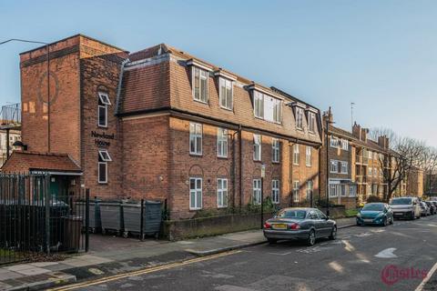 1 bedroom flat to rent, Newland House, Hornsey, N8