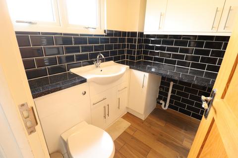 3 bedroom terraced house for sale, Southwark Path, Basildon, Essex, SS14