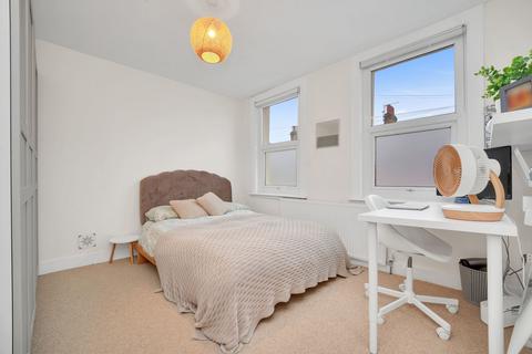 2 bedroom terraced house for sale, Gough Road, London, E15